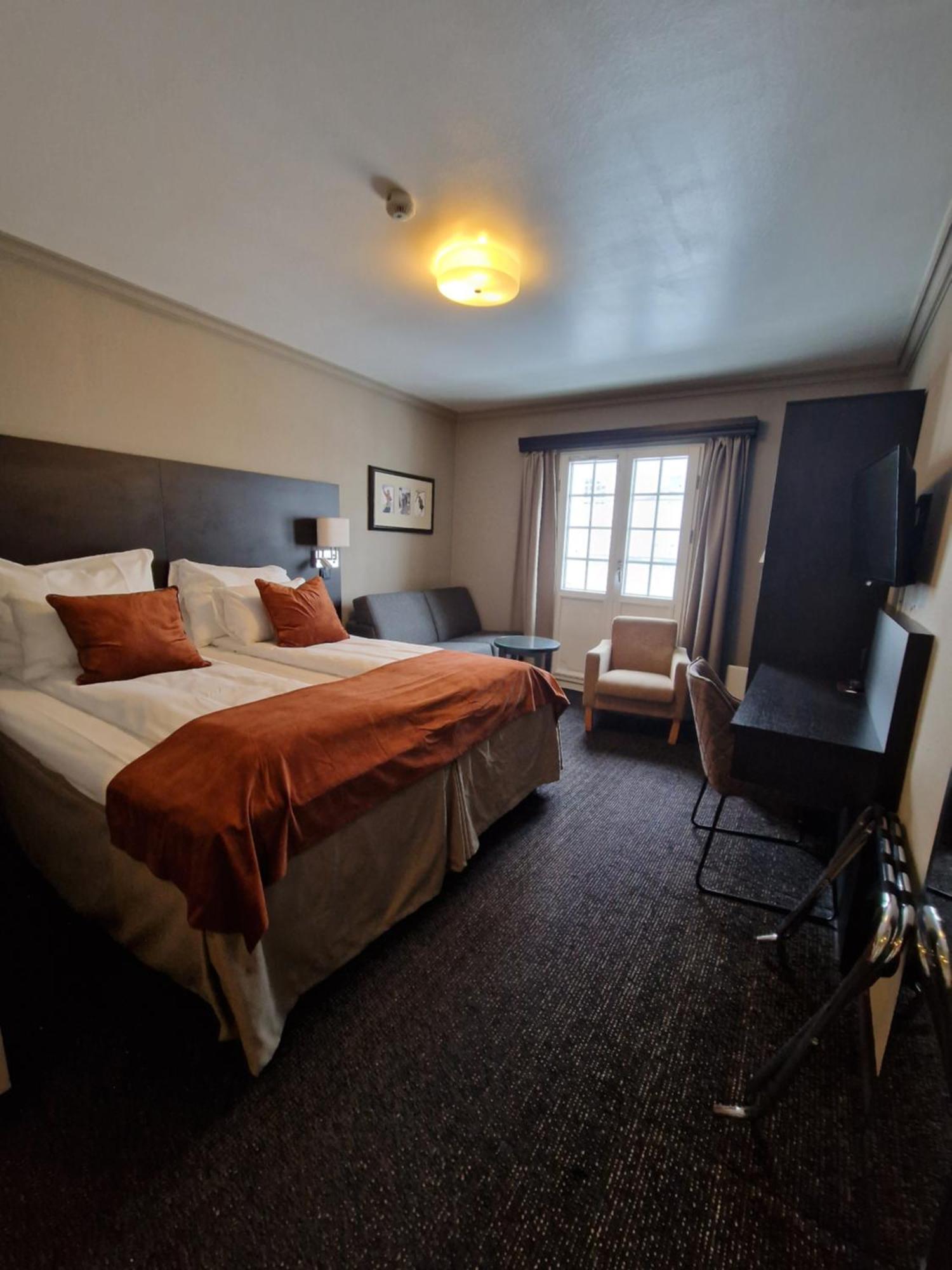 Dr. Holms Hotel Гейло Экстерьер фото